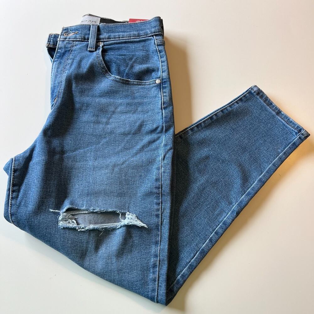 Levi's Women Silver Tab High Waist Mom Tapered Leg Zip Fly Jeans Blue 30x27 NWT